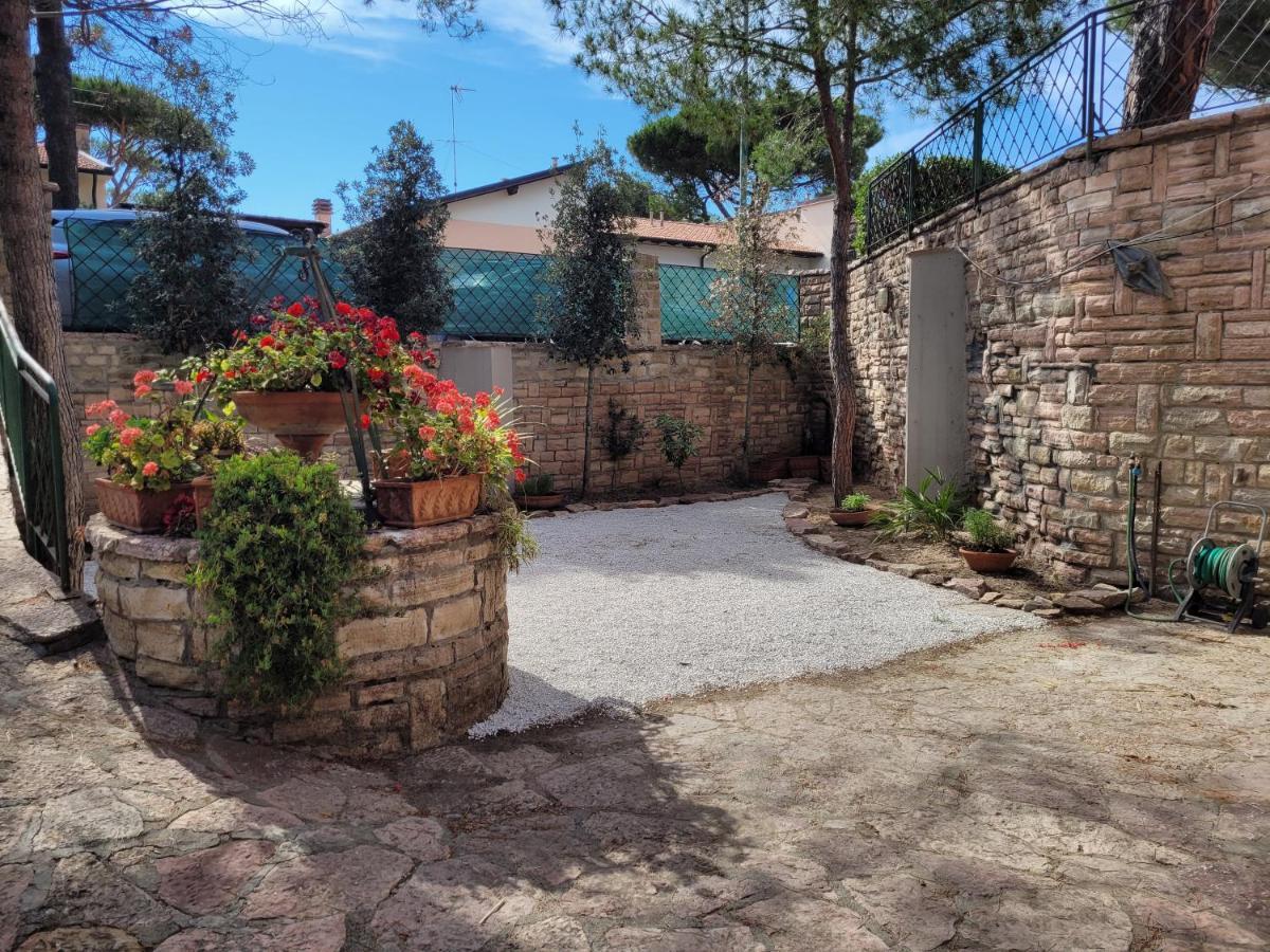 Apartamento Gemma A Solo 100M. Dal Mare Marina di Castagneto Carducci Exterior foto